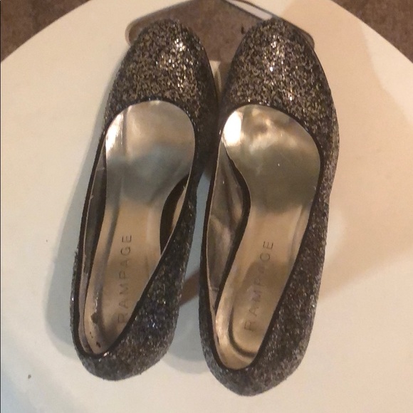 Rampage Sequin Heels 👠 - Picture 6 of 7
